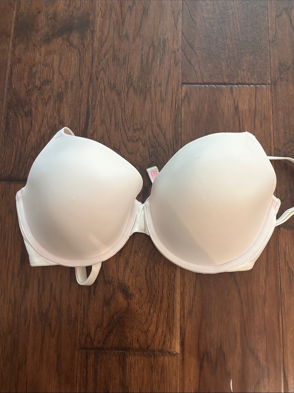 PINK Victoria's Secret Light Pink Molded T-Shirt Bra